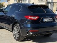Usado Maserati Levante 275 CV (202 kW) 2019 Azul SUV
