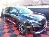 Usado Peugeot 5008 Allure 130 CV (95 kW) 2021 Negro SUV