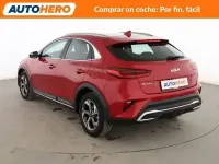 Usado Kia XCeed 120 CV (88 kW) 2024 Rojo SUV