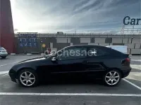 Usado Mercedes C220 143 CV (105 kW) 2003 Negro Berlina
