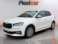 Usado Skoda Fabia Selection 95 CV (69 kW) 2024 Blanco Berlina