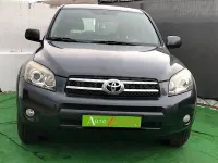 Usado Toyota RAV4 Premium 177 CV (130 kW) 2007 Gris / plata SUV