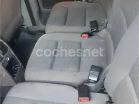 Usado VW Touran Highline 140 CV (102 kW) 2007 Negro Monovolumen