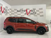 Usado Dacia Jogger Extreme 110 CV (80 kW) 2022 Naranja Monovolumen