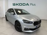 Usado Skoda Fabia Selection 95 CV (69 kW) 2026 Gris / plata Utilitario