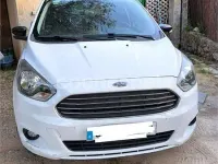 Usado Ford Ka Plus 85 CV (62 kW) 2018 Blanco Utilitario