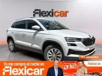 Usado Skoda Karoq Ambition 150 CV (110 kW) 2022 Blanco SUV