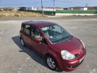 Usado Renault Grand Modus Dynamique 85 CV (62 kW) 2009 Granate Monovolumen
