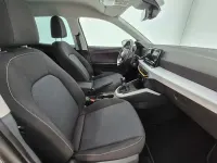 Usado Seat Arona Style 115 CV (84 kW) 2025 Gris / plata SUV