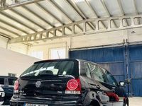 Usado VW Polo 75 CV (55 kW) 2004 Negro Utilitario