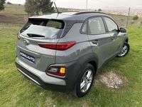 Usado Hyundai Kona 120 CV (88 kW) 2019 Gris SUV