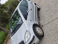 Usado Mercedes A170 Classic 95 CV (69 kW) 2004 Gris / plata Monovolumen