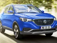 Usado MG ZS Comfort 106 CV (77 kW) 2023 Gris SUV