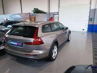 Usado Volvo V60 CC Summum 150 CV (110 kW) 2019 Marrón Familiar