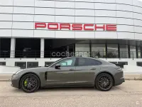 Usado Porsche Panamera Platinum Edition 462 CV (339 kW) 2023 Negro Familiar