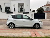 Usado Renault Scénic III Bose Edition 110 CV (80 kW) 2015 Blanco Monovolumen