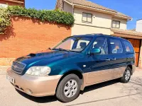 Usado Kia Carnival EX 144 CV (105 kW) 2006 Verde Monovolumen