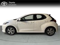 Usado Toyota Yaris Hybrid Active 116 CV (85 kW) 2025 Blanco Berlina