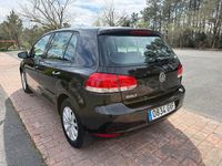 Usado VW Golf VI 105 CV (77 kW) 2010 Negro Utilitario