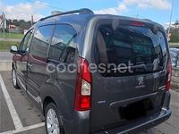 Usado Peugeot Partner Tepee Style 100 CV (73 kW) 2016 Gris / plata Monovolumen