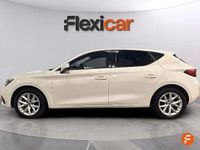 Usado Seat Leon Style 150 CV (110 kW) 2022 Blanco Berlina