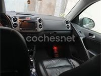Usado VW Tiguan 140 CV (102 kW) 2009 Beige SUV