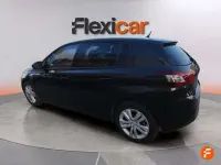 Usado Peugeot 308 Style 131 CV (96 kW) 2020 Negro Berlina