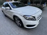 Usado Mercedes GLA200 AMG line 136 CV (100 kW) 2016 Blanco SUV