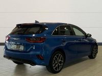 Usado Kia Ceed 140 CV (102 kW) 2024 Azul Utilitario