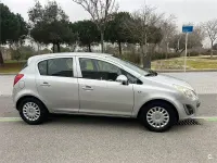 Usado Opel Corsa 75 CV (55 kW) 2011 Gris / plata Utilitario
