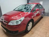 Usado Citroën C4 110 CV (80 kW) 2009 Granate Berlina