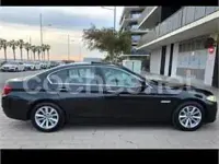 Usado BMW 520 Comfort Edition 184 CV (135 kW) 2013 Negro Familiar