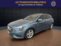Usado Mercedes A180 Style 109 CV (80 kW) 2013 Azul Berlina