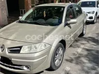 Usado Renault Mégane Dynamique 110 CV (80 kW) 2009 Beige Berlina