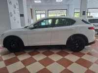 Usado Alfa Romeo Stelvio Executive 160 CV (117 kW) 2019 Blanco SUV