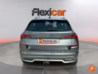 Usado Skoda Kamiq Sport 110 CV (80 kW) 2022 Gris SUV