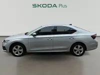 Usado Skoda Octavia Ambition 150 CV (110 kW) 2022 Gris Berlina