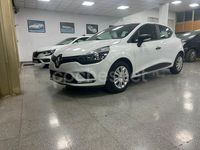 Usado Renault Clio V Business 72 CV (52 kW) 2020 Blanco Berlina