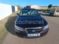 Usado Hyundai Sonata Comfort 140 CV (102 kW) 2007 Granate Berlina