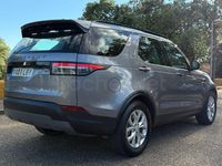 Usado Land Rover Discovery 5 SE 306 CV (225 kW) 2019 Gris / plata SUV