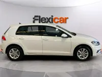 Usado VW Golf VII 115 CV (84 kW) 2019 Beige Berlina