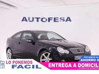 Usado Mercedes C180 143 CV (105 kW) 2007 Negro Berlina