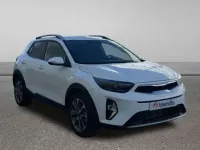 Usado Kia Stonic Style 101 CV (74 kW) 2025 Blanco SUV
