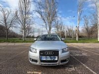 Usado Audi A3 Attraction 140 CV (102 kW) 2006 Gris / plata Utilitario