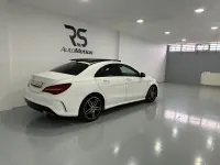 Usado Mercedes CLA220 170 CV (125 kW) 2018 Blanco Berlina