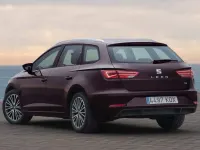 Usado Seat Leon ST Style 110 HP (80 kW) 2017 Cinzento Carrinha