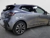 Usado Renault Clio Techno 90 CV (66 kW) 2025 Utilitario