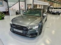 Usado Audi A6 Ambiente 350 CV (257 kW) 2020 Gris / plata Familiar