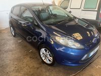Usado Ford Fiesta Trend 82 CV (60 kW) 2010 Azul Utilitario