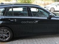 Usado BMW 330e 292 CV (214 kW) 2021 Negro Familiar